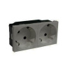 LEGRAND 079282 Модуль розетки 2х2К+3 под углом 45°, немецкий стандарт (Schuko), безвинтовые зажимы, проходной, с лицевой панелью цвета алюминий, Mosaic